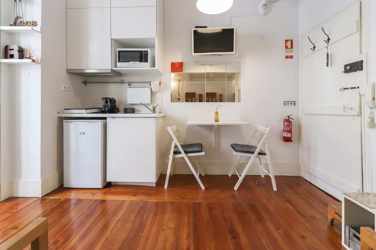 Santos Tiny Studio By Homing Lisboa Exterior foto