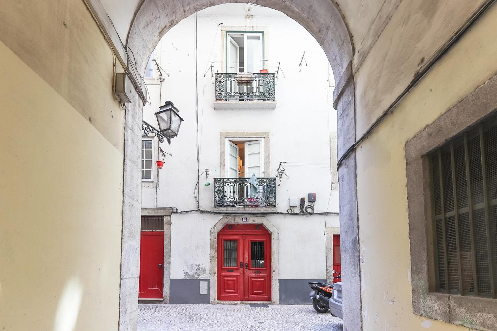 Santos Tiny Studio By Homing Lisboa Exterior foto